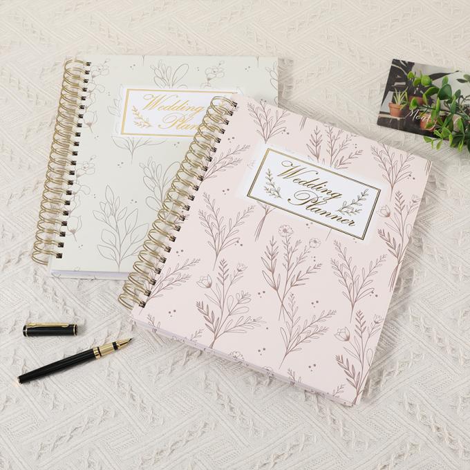 Custom A4 A5 Espiral Diário Papel Cadernos Diário Diário Planeador de Casamentos para Mulheres 3