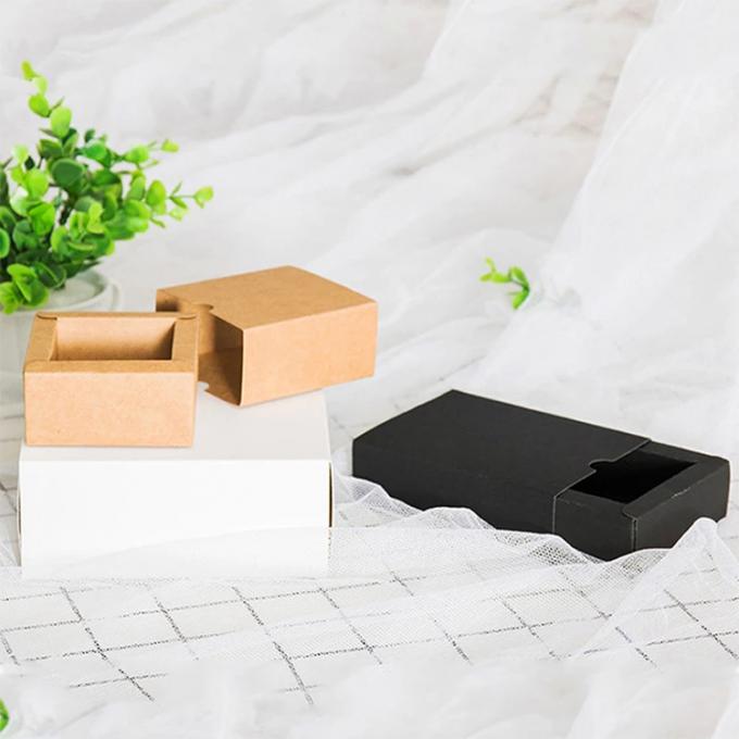 Logotipo personalizado reciclável embalagem de presente Kraft preto caixa de papelão para casamento favor 9