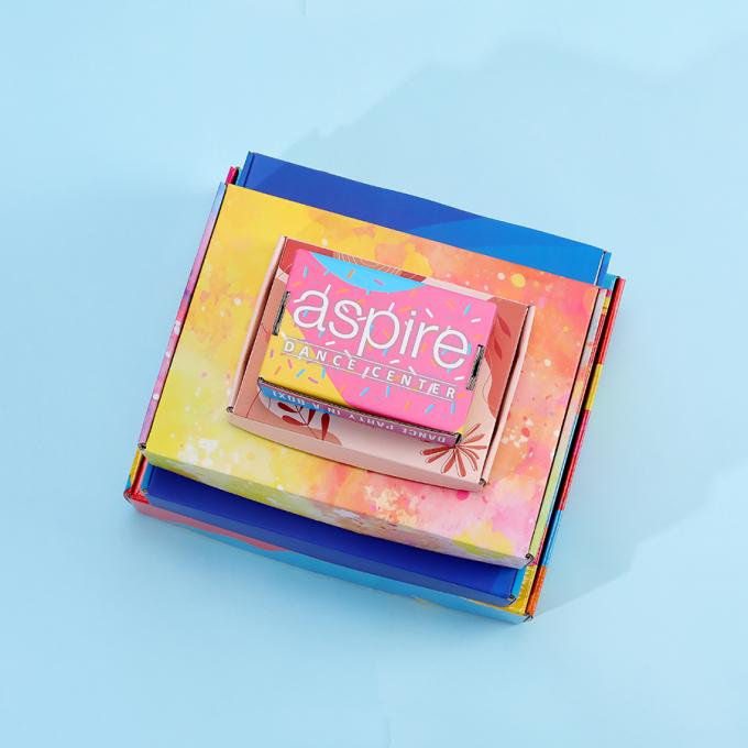 Caixa de correio personalizada de cores para embalagens de vestuário duráveis Logotipo impresso e design durável 11