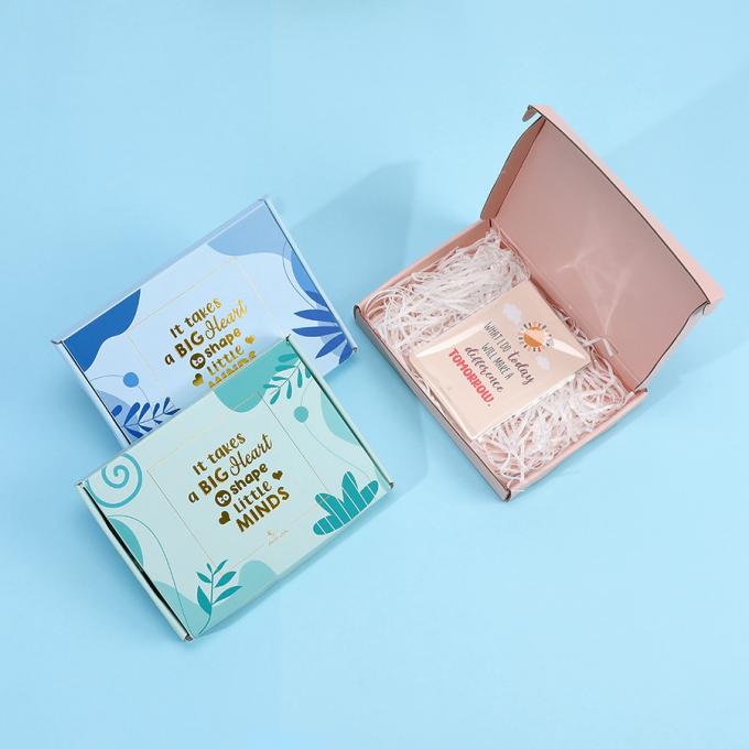 CMYK Papel personalizado embalagem maquiagem caixa de correio cartão cartão cartão corrugado caixas de envio cosméticos com logotipo 7