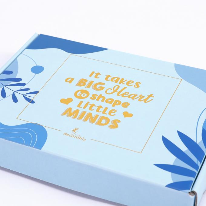 Reciclável Logotipo personalizado Presentes de festa Caixas de embalagem Caixa de correio de envio de papel ondulado 10