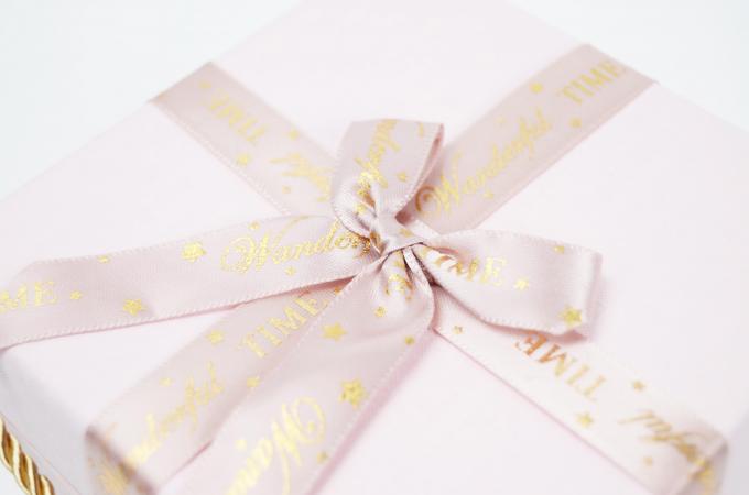 Impressão personalizada de luxo pequena tampa e base quadrada joias de presente embalagem caixas de papel com fita 8