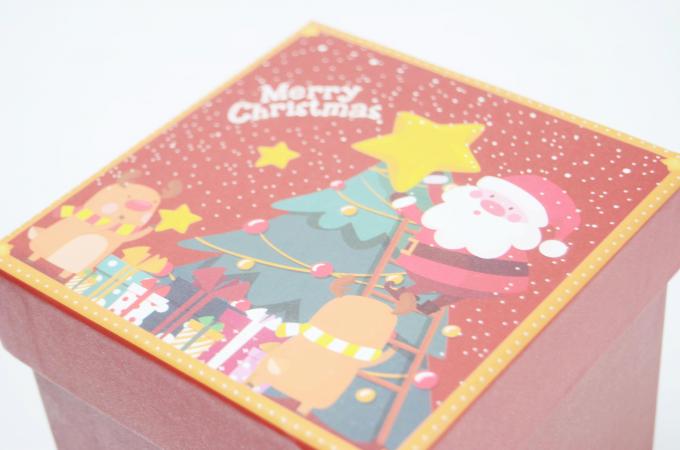 Material da caixa de estande de retalho Embalagem de Natal Caixa de presente com tampa e base de papel personalizados 8