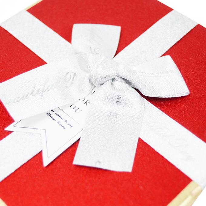Caixa de papel de embalagem de presente de papelão de cartão quadrado de corte a óleo com tampa de fita 3